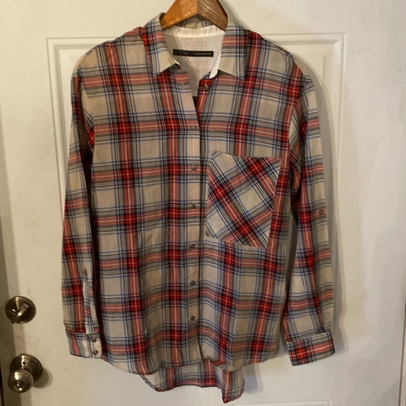 NWT Zara Red and Blue Plaid Hi Low Button Top Shirt - Picture 1 of 11